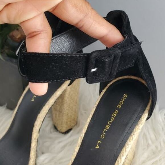 Shoe Republic LA Black Chunky Heel Open Toe Strappy Sandals Size 7.5 - Picture 7 of 10